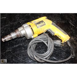 DEWALT 1/4  POWER SCREWDRIVER