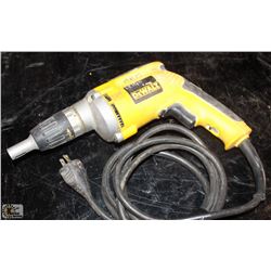 DEWALT DRYWALL SCREWDRIVER