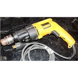 DEWALT 1/2" HAMMER DRILL