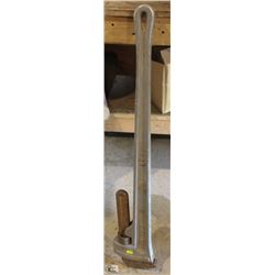 48" RIDGID PIPE WRENCH