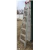 Image 1 : 6 FOOT ALUMINUM STEP/EXTENSION LADDER