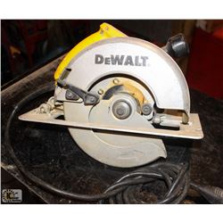 DEWALT 8.25" CIRCULAR SAW