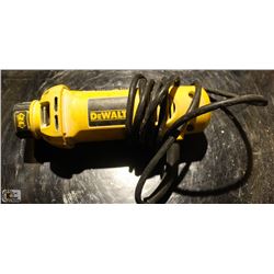 DEWALT CUTOUT TOOL