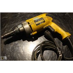 DEWALT SCREWDRIVER