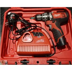 MILWAUKEE 3/8" CORDLESS DRILL 12V