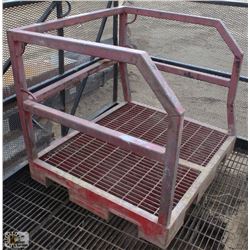 RED 46" X 40" X 38" MAN BASKET