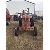 Image 2 : 1946 MASSEY HARRIS TRACTOR 81S
