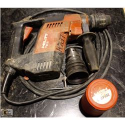 HILTI TE5 HAMMER DRILL W/ EXTRA CHUCK