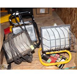 LOT OF 3  JOBSITE WORK LIGHT W/ EXTRA BULBS