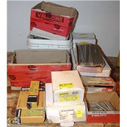 LOT OF ASSORTED STAPLES & COLLATED NAILS