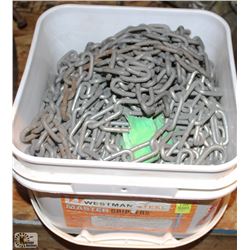 BUCKET OF ASSORTED LIGHT DUTY CHAIN