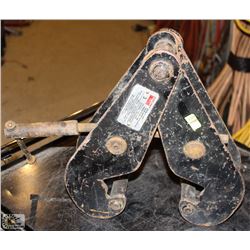 DAYTON 3 TON BEAM CLAMP