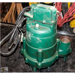 ZOELLER CO. SUBMERSIBLE SUMP PUMP