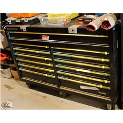 CLARKE HD PLUS 13 DRAWER TOOL BOX ON CASTORS