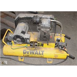DEWALT 10 GALLON ELECTRIC AIR COMPRESSOR