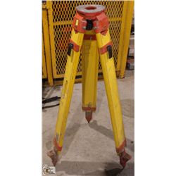 ADJUSTABLE SURVEYING TRIPOD