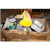 Image 1 : 2 BOXES OF ASSORTED DRYWALL SANDING SUPPLIES