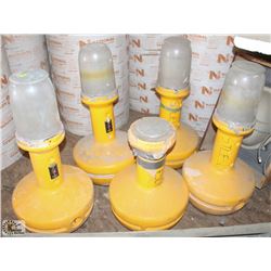 LOT OF 5 MOVEABLE WOBBLE LIGHTS