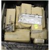 Image 1 : TOTE FULL OF NEW INGERSOLL RAND DOOR HINGES
