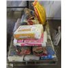 Image 1 : PALLET OF ASSORTED CONCRETE MIX