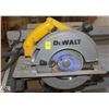 Image 1 : ELECTRIC DEWALT CIRCULAR SAW