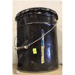 5 GALLON PAIL OF CONCRETE FOUNDATION TAR SEALANT