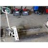 Image 1 : WHITE PALLET JACK