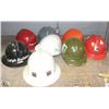 Image 1 : 8 HARDHATS