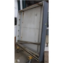 FLUORESCENT BACK LIT SIGN W/ PLEXIGLASS