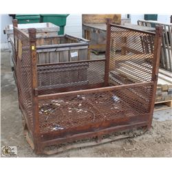 METAL STORAGE CRATE