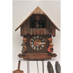19GB-16 WOOD CARVED CLOCK