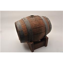 19GE-15 KEG AND STAND