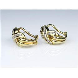 19CAI-24 DIAMOND EARRINGS