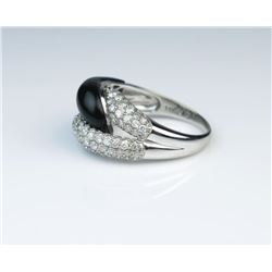 19CAI-25 ONYX  DIAMOND RING
