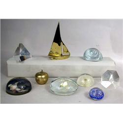 A MISCELLANEOUS GROUP OF PAPERWEIGHTS