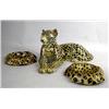 Image 1 : AN ITALIAN POTTERY LEOPARD