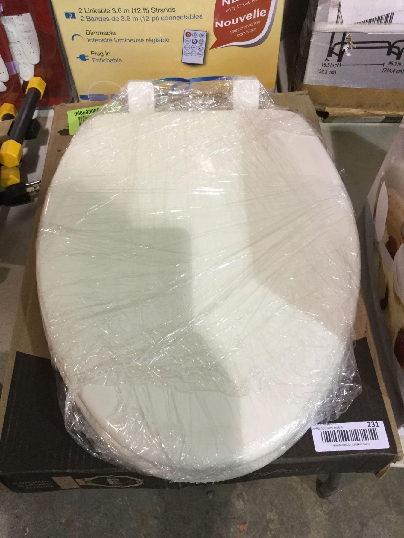 Mayfair Elongated Toilet Seat