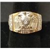 Image 1 : 10K MASONIC MEN'S RING-DIAMOND CNTR STONE