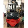 Image 2 : Linde E25 ForkLift (2005) 5000lbs for outside / Battery 80v not included but many choices available