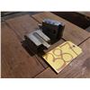 Image 2 : T-Slot Tool Bit Holder
