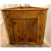 Image 1 : PINE CORNER CABINET WITH UPPER BOXED IN PLANTER - 40" H x 37" W x 18" D