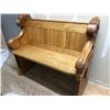Image 1 : OAK CHURCH PEW - 35" L x 20" D
