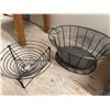 Image 1 : SET OF 2 WIRE BASKETS