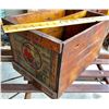 Image 2 : EATMOR SKIPPER BRAND CRANBERRIES CRATE WITH ORIGINAL DECAL