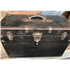 Image 2 : ANTIQUE MACHINIST'S TOOL CHEST WITH METAL EXTERIOR