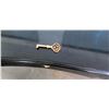 Image 15 : Queen Anne Style Black Lacquered Table w/ Gold Tone Ornamentation