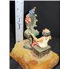 Image 11 : Qty 3 Clown Figurines on Natural Stone Bases, Signed by Artist Ron Lee