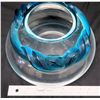 Image 8 : Round Fishbowl Vase w/ Blue Wreath Accent