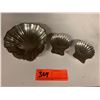 Image 1 : 3 Clam Shells: Lrg Shell Bears the Markings "Gorham Sterling 445" & Smaller One Bears the Marking "S