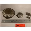 Image 3 : 3 Clam Shells: Lrg Shell Bears the Markings "Gorham Sterling 445" & Smaller One Bears the Marking "S